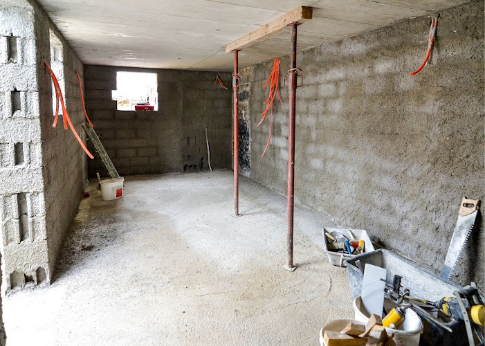 Negocio Iron Waterproofing Solutions